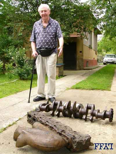 May & parts of his Mossie