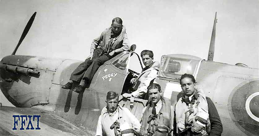 Sitfire "Peggy II" with pilots